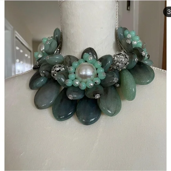 Women’s Green Floral Beaded Statement Necklace And Earring Set